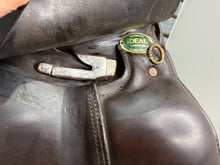 Load image into Gallery viewer, 17 1/2” MW Ideal Suzannah Dressage Saddle - Brown