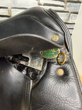 Load image into Gallery viewer, 18” Wide Ideal Jessica Dressage/Enduro Saddle - Black