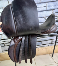 Load image into Gallery viewer, 17” Wide Ideal VSD/GP Saddle - Brown