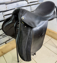 Load image into Gallery viewer, 18” NM Albion Legend GP/Jump Saddle - Brown - TB/ROR/Hunt - Narrow-Medium