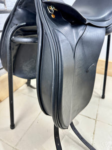 17” MW Excelle Dressage Saddle - Black