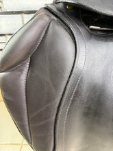 Load image into Gallery viewer, 16” Wide Albion Selecta Pony GP/Jump Saddle - Brown