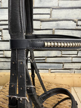 Load image into Gallery viewer, S/H Comfort Patent Flash Clenchered Dressage Bridle - Full