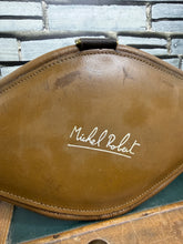 Load image into Gallery viewer, 125cm/50” Prestige Girth - Michel Robert Appaloosa Soft Padded Shaped Girth - Brown/Tan
