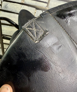 16” MW/Changeable Gullet Wintec Isabell Werth Dressage Saddle - Black