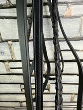 Load image into Gallery viewer, S/H English Hunter Complete Plaited Pelham Bridle - Full