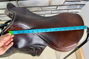 17” Medium Prestige Arezzo Jump Saddle - Brown