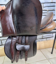 Load image into Gallery viewer, 16 1/2” MW Sandringham GP Saddle - Brown