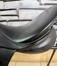 Load image into Gallery viewer, 17 1/2” MW Paul Jones GP Saddle - Black