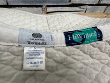 Load image into Gallery viewer, S/H Nuumed Wool Half Pad - White/Natural - Large