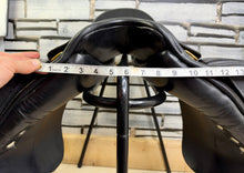 Load image into Gallery viewer, 17” XW Albion Spanish Riding School Classical Ultima Dressage Saddle -Upswept Panel- Extra Wide - Black