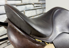 Load image into Gallery viewer, 16 1/2” Wide Jeffries Falcon English Event GP Saddle - Brown