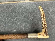 Load image into Gallery viewer, Gents Vintage Braided Hunt Whip with Thong