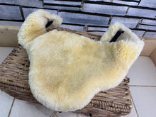 Load image into Gallery viewer, S/H Lemieux Lambskin Wool Stud Girth Cover - Natural - Large