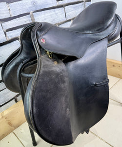 17 1/2” Medium Albion Legend Jump Saddle - Black