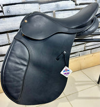 Load image into Gallery viewer, 15 1/2” MW Jackie Roberts GP Saddle - Black
