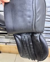 Load image into Gallery viewer, 16” Medium-MN Palaton English Leather Pony GP Saddle - Black