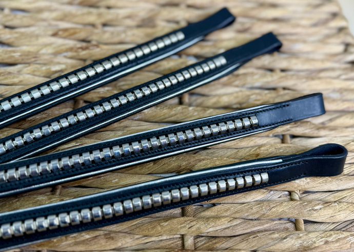Silver Clinchered Browband, Silver Piping and Black Padding