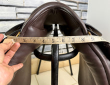 Load image into Gallery viewer, 17 1/2” MW Ideal VSD Saddle - Brown
