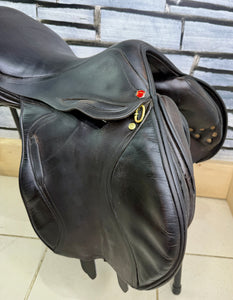 17 1/2” MW Albion Kontact Dual/Double Flap Jump Saddle - Brown