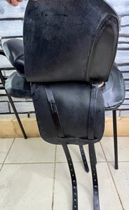 17” Wide Trapezius Panel Long Strap Saddle - Black