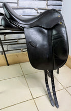 Load image into Gallery viewer, 18” MW Ideal Suzannah Dressage Saddle - Black