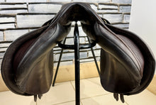 Load image into Gallery viewer, 17-17 1/2” MW Paul Jones Jump Saddle - Brown