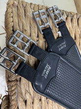 Load image into Gallery viewer, S/H 54” Wintec Waffle Atherstone Girth - Black