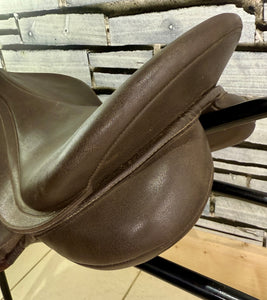 16 1/2” Wide/Changeable Gullet Wintec Pony GP Saddle - Brown