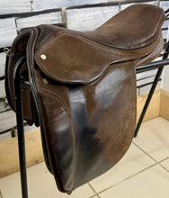 Load image into Gallery viewer, 15” Wide English Pony WH/Show Saddle - Brown