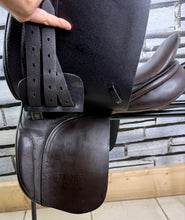 Load image into Gallery viewer, 15” Wide Manor English Pony WH Saddle - Brown - GP/Workers - W-XW