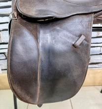 Load image into Gallery viewer, 15” Wide Champion English Pony WH/Show Saddle - Brown