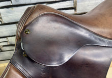 Load image into Gallery viewer, 18” Medium Zaldi Jupiter GP/Jump Saddle - Brown