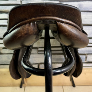 17” MW Pariani Close Contact Jump Saddle - Brown