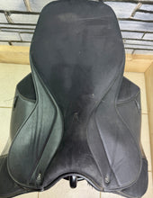 Load image into Gallery viewer, 17 1/2” Wide Thorowgood Griffin Cob GP Saddle - Black