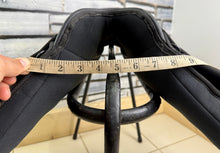 Load image into Gallery viewer, 16 1/2” MW Synthetic Lightwieght GP Saddle - Black