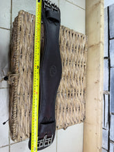 Load image into Gallery viewer, S/H Brown Soft Leather Short Event/Dressage Girth-24”