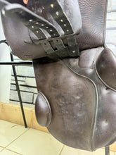 Load image into Gallery viewer, 17” MW Kieffer N. Koof FL Jump Saddle - Brown
