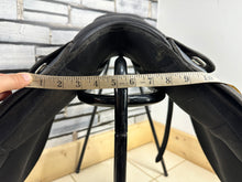 Load image into Gallery viewer, 17” XW Thorowgood Maxam Cob GP Saddle - Black