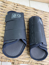 Load image into Gallery viewer, S/H KM Elite Pro Mesh Air Flex Brushing Boots - Large