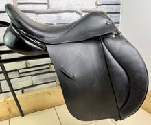 Load image into Gallery viewer, 17” MW-Wide Symmonds Designer GP/VSD Saddle - Black