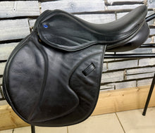 Load image into Gallery viewer, 15” MW Ideal Pony GP/Jump Saddle - Black