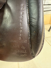 Load image into Gallery viewer, 16 1/2” MW Sandringham GP Saddle - Brown