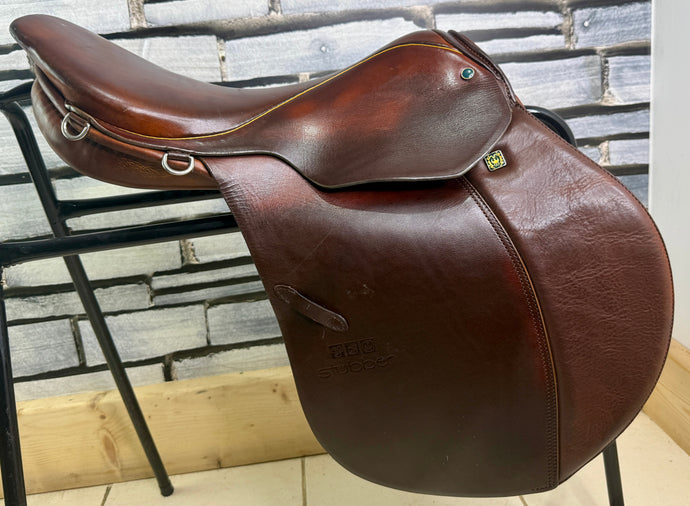 17 1/2” B (Medium) Stubben Siegfried II Jump Saddle - Tan