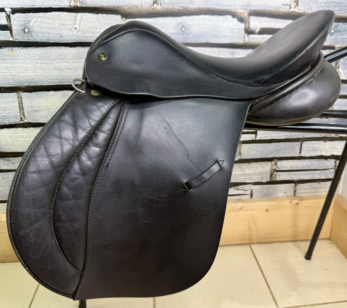 17” Wide Symmonds Richmond GP Saddle - Black