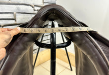 Load image into Gallery viewer, 17 1/2” Wide Ideal International Event Saddle - Brown