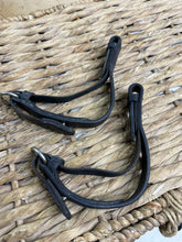 Load image into Gallery viewer, S/H Fantastic Elastic Rein shock absorbers - Black