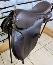Load image into Gallery viewer, 15” MW Jeffries Falcon Hawk Event Pony GP/Jump Saddle - Brown