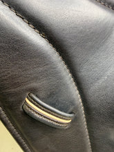 Load image into Gallery viewer, 17 1/2” MN Kruger MonoFlap Jump Saddle - Brown - High Wither - Jumping/XC - TB ROR