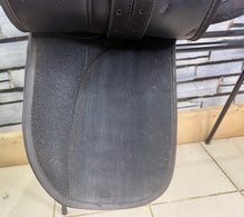Load image into Gallery viewer, 16” Hi-Lite Elite Pony Dressage Saddle - Black